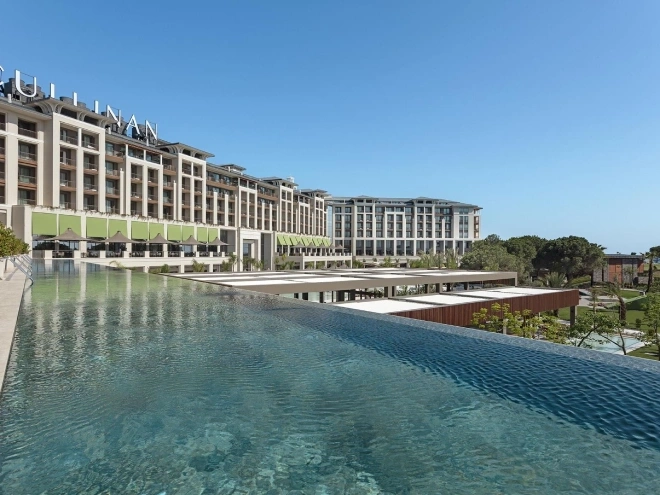 Titanic Cullinan Hotel